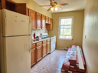 Rented by Astoria Realty