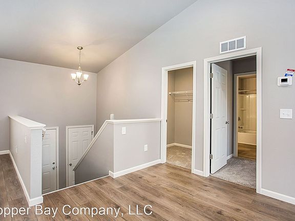 4th image of 1742 Petoskey Dr