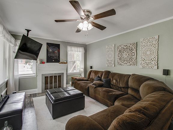 5th image of 1012 Sherwood Ln