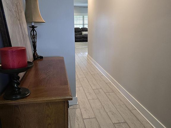5th image of 304 Binnacle Ct