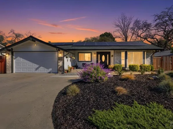 451 Alamo Drive, Vacaville, CA 95688