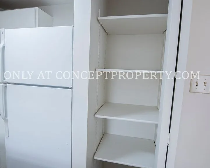 223 E 3rd Ave — Photo 62