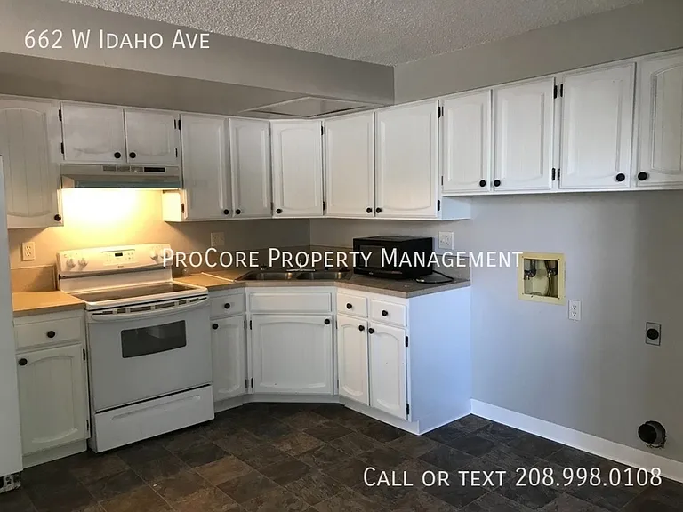 662 W Idaho Ave — Photo 4