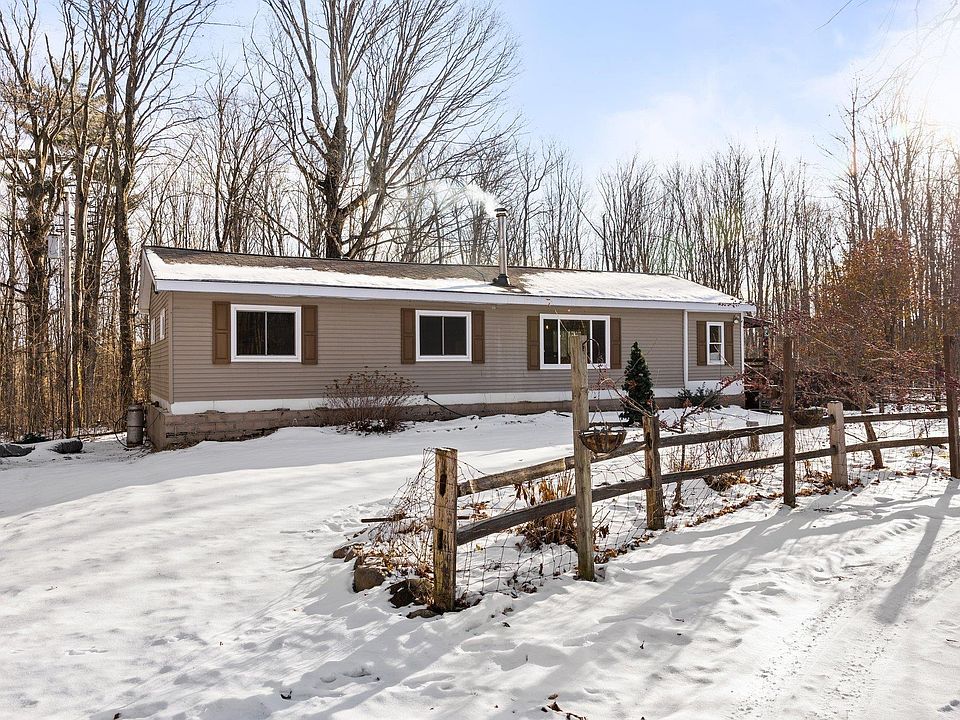 5221 Hayes Tower Rd, Gaylord, MI 49735 MLS 1919941 Zillow