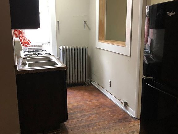 5th image of 6124 Columbia Ave APT 2NW