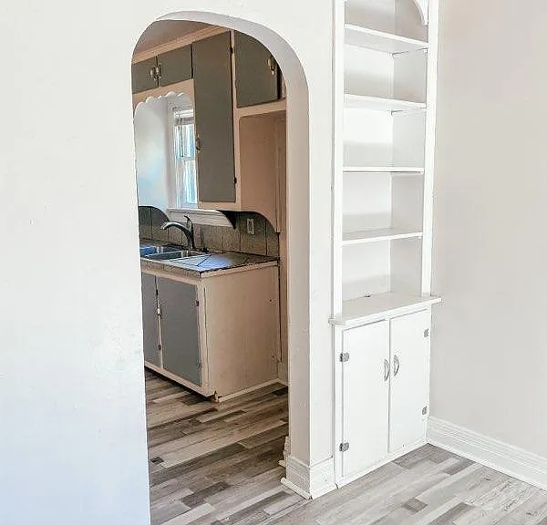 2761 W Farm Road 76 — Photo 5