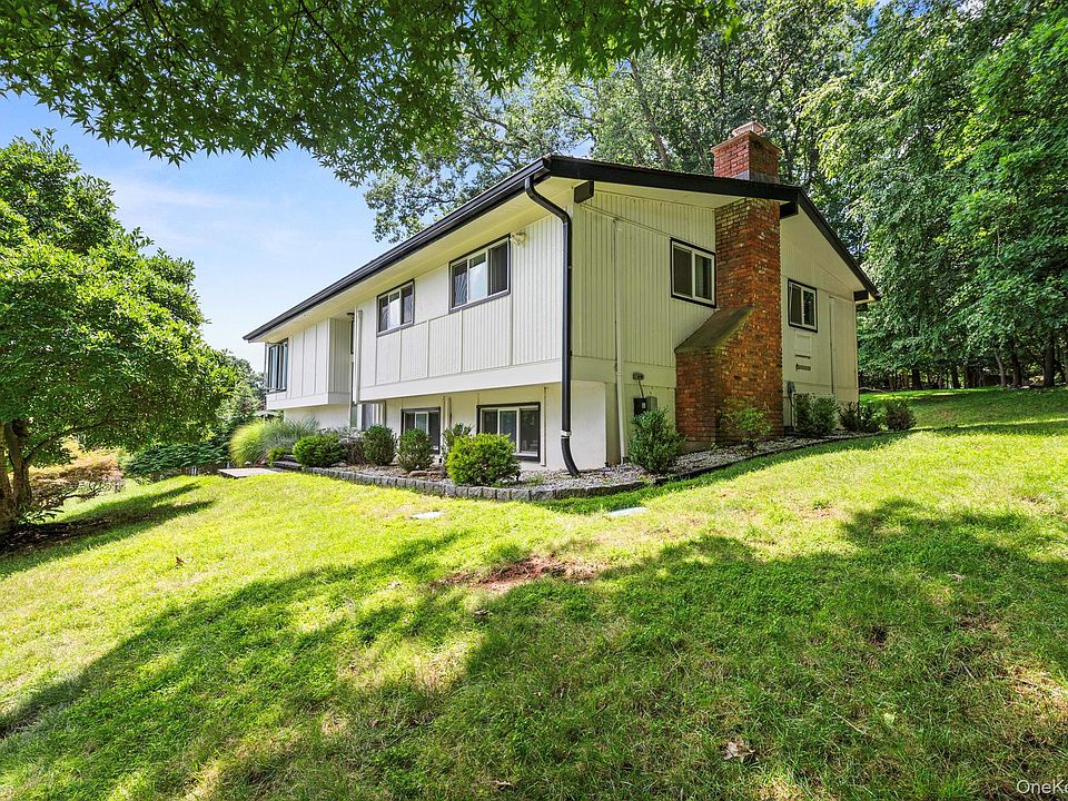 1st image of 25 Ackerman Avenue