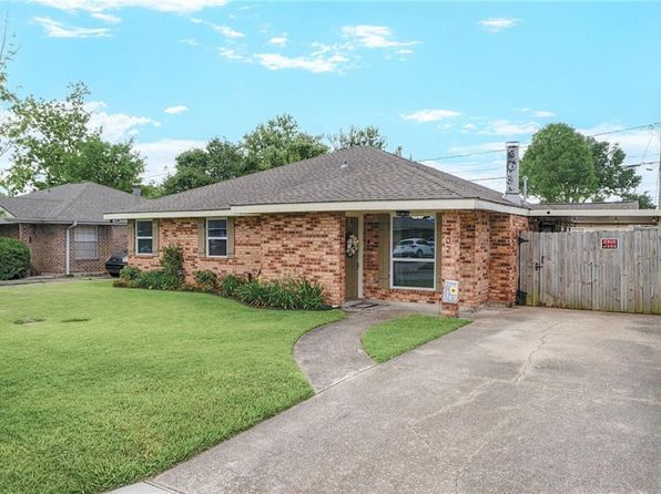 202 River Point Dr, Destrehan, LA 70047