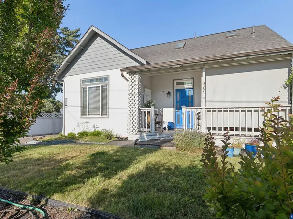 327 S 46th St, Springfield, OR 97478