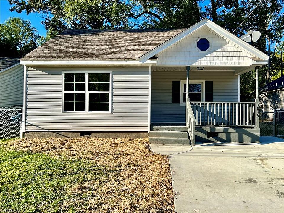 1st image of 1819 Cody Ave
