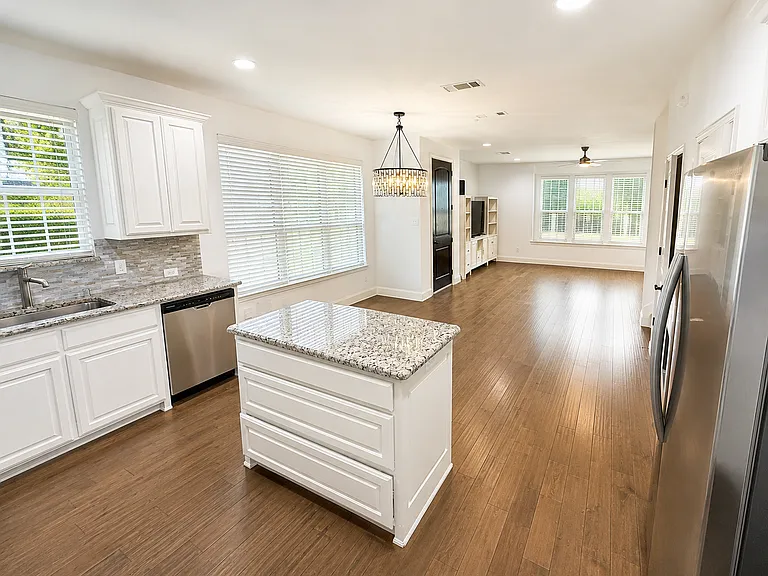 3029 Decker Dr — Photo 5