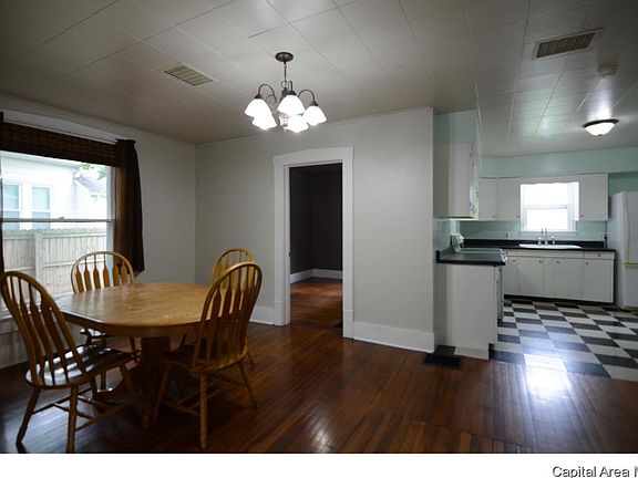 5th image of 525 E College Ave