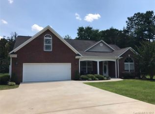 2585 University Dr, Lancaster, SC 29720