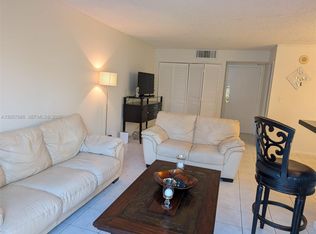 16909 N Bay Rd APT 718, Sunny Isles Beach, FL 33160