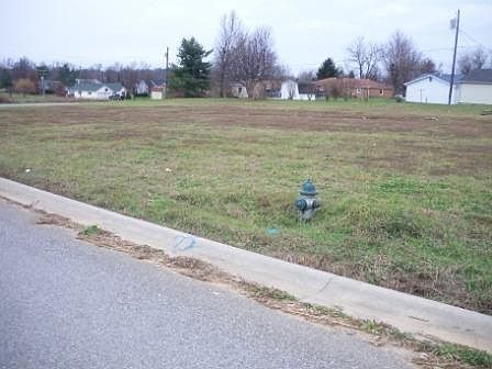 2nd image of 152 Virginia Ave