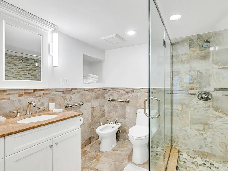 51 Cliff Rd — Photo 35