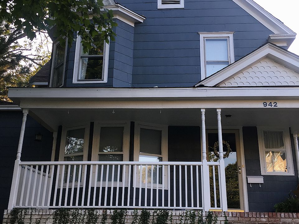 1st image of 942 S 10th St
