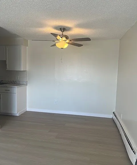 Orchard Glen Apartments — Photo 55