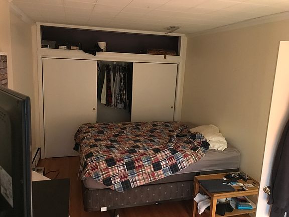 4th image of 329 W Armitage Ave APT 4