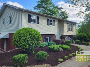 304 Lavonne Ave, Easley, SC 29642