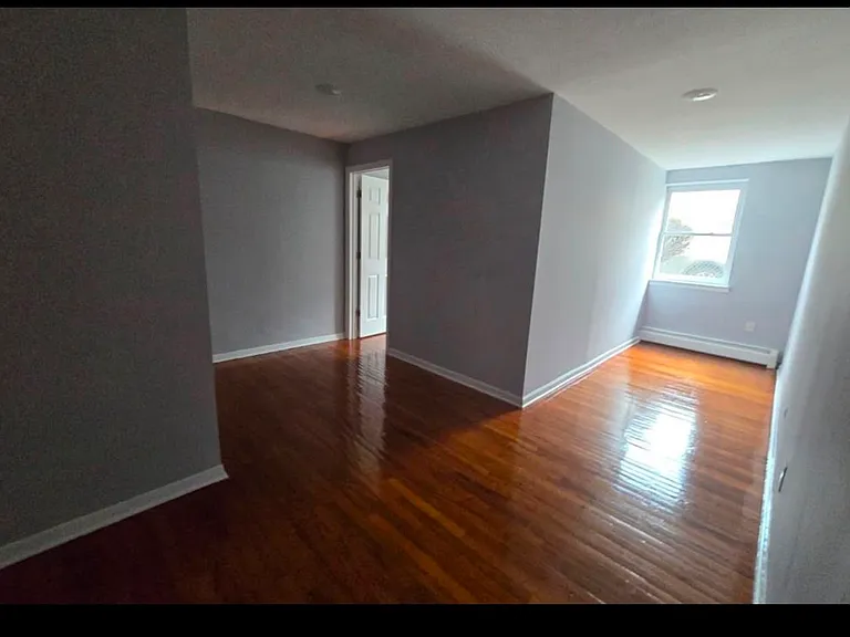901 Stuyvesant Ave #C1 — Photo 3