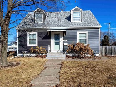 2950 Bellevue Ave, Bettendorf, IA, 52722