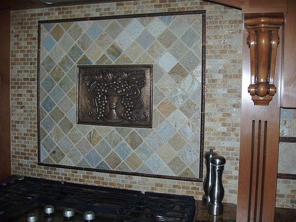 Beautiful tilework - Kitchen