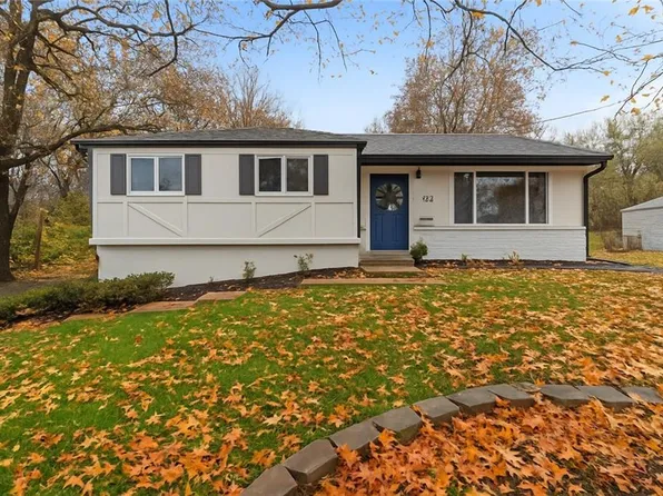 10206 W 88th Ter, Overland Park, KS 66212
