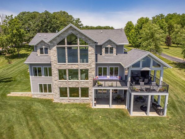 25-80 Lake Carroll Blvd, Lanark, IL 61046