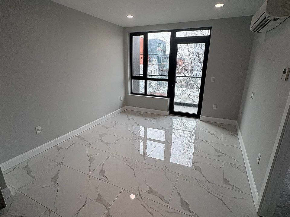 2nd image of 167-05 Hillside Ave #2E