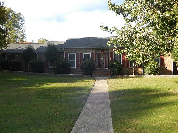 2nd image of 204 Jeffrey Dr
