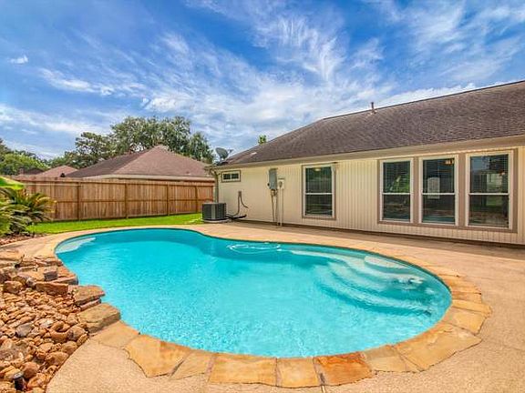 2nd image of 8419 Opalwood Ln