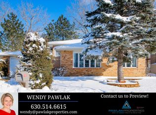 206 Roman Cir, Bolingbrook, IL 60440