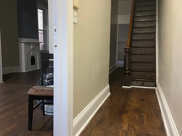 587 Centre St, Trenton, NJ 08611