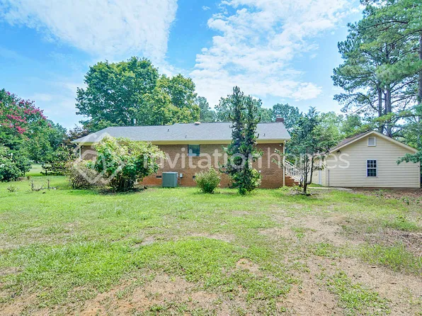 10612 Chelsea Dr, Raleigh, NC 27603