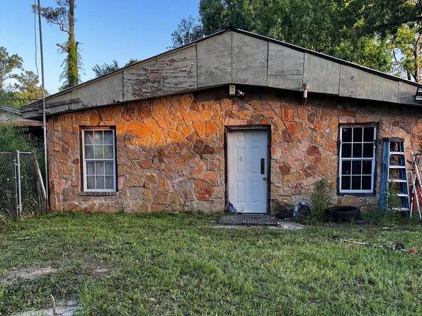 21548 Ruth Dr, New Caney, TX 77357