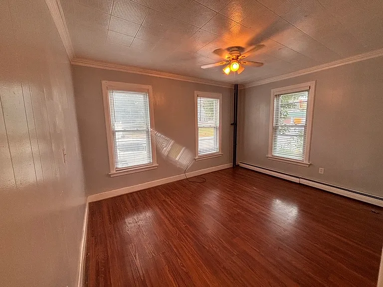 84 South St #1R — Photo 13