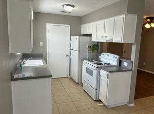 419 Vonner Ct APT C, Arlington, TX 76011