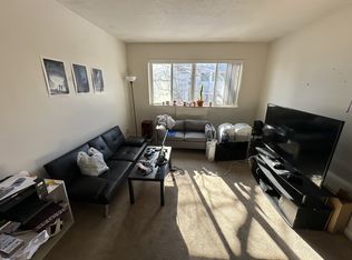 197 Calumet St APT 15, Boston, MA 02120