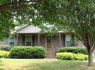 49 Eastridge Rd, Fayetteville, TN 37334