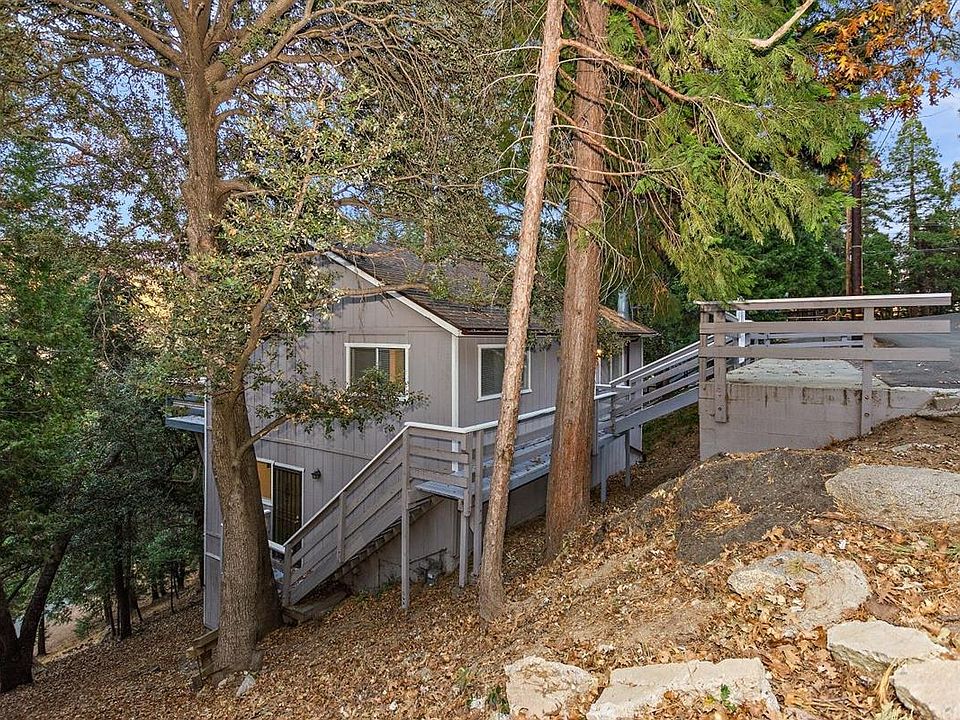 1st image of 363 Zermatt Dr