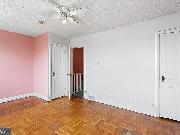 4th image of 6634 Horrocks St