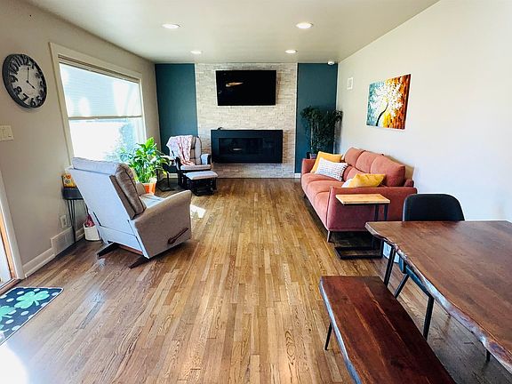 2nd image of 109 Ringland Rd