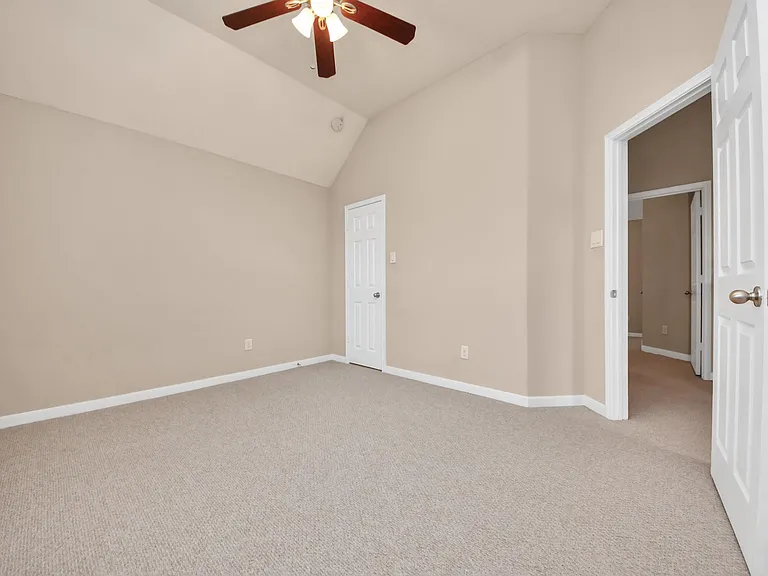 24122 Haywards Crossing Ln — Photo 41