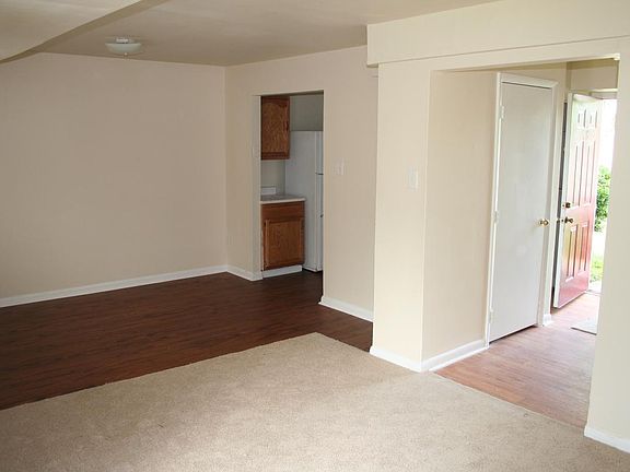 4th image of 28 Egret Ct
