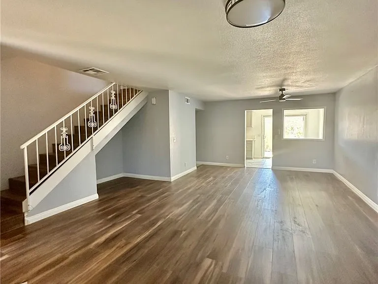 3384 Matvay St — Photo 20