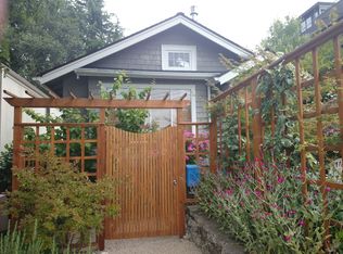 1608 32nd Ave, Seattle, WA 98122