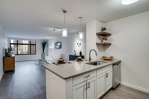 Laurel Village Apartments Photo 1