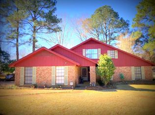 251 Arapaho Ln, Madison, MS 39110