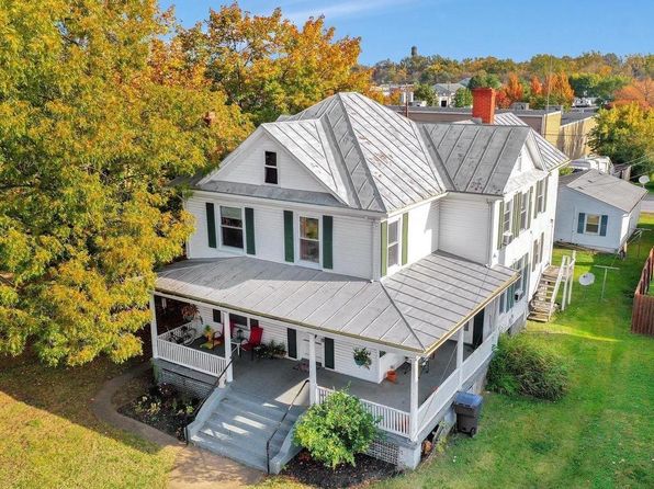 213 Chester St APT 2